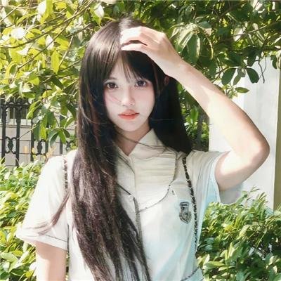 闭上眼睛活着很容易